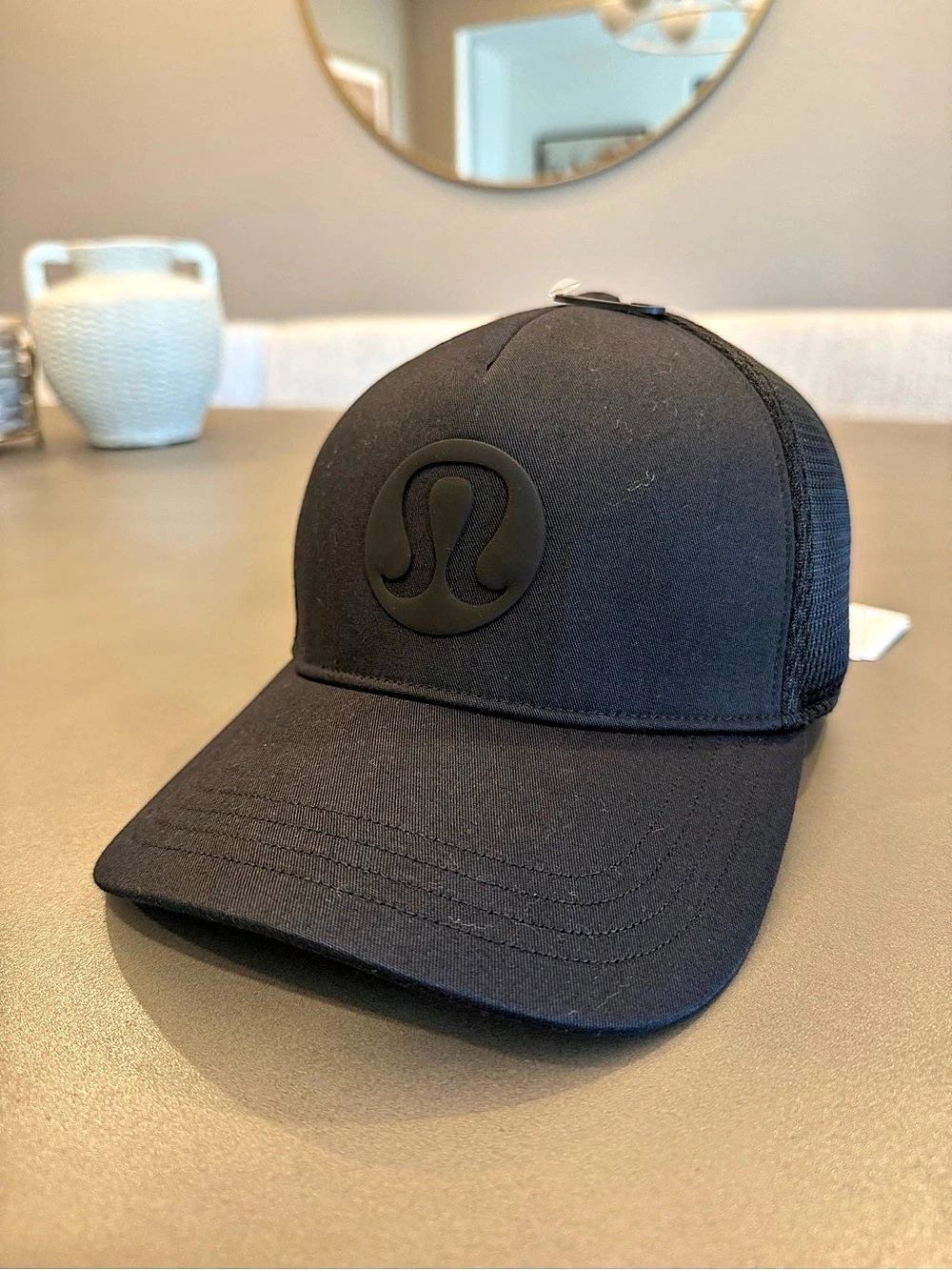 lululemon Trucker Hat *Logo Black